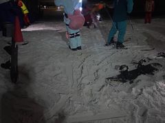 -乔波室内滑雪场