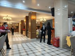 -鹏城人家海鲜酒家·23年老字号(较场尾店)
