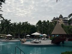 -海南清水湾莱佛士酒店