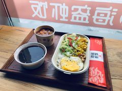 -海盗虾饭·剥好的小龙虾饭(SOHO尚都店)