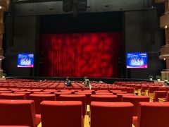 -交通银行前滩31演艺中心