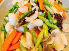 百合芦笋羊肚菌-丽江金茂凯悦臻选酒店-滇香馆
