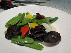 橄榄油炒田园时蔬-大树餐厅(环球港店)