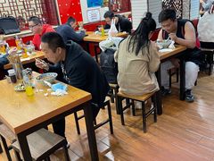 大堂-门框胡同百年卤煮(新街口店)