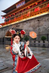 -卡恩婚纱摄影(桥梓口店)