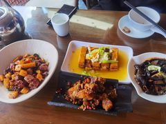 -隔壁老王·家常云南菜(花巷店)