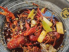 -肥肥虾庄·金牌油焖大虾(东湖欢乐谷店)