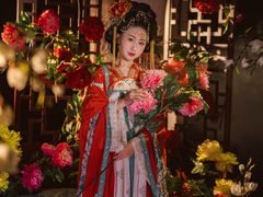 -翩若国风汉服体验馆
