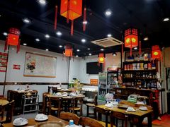 大堂-老北京热气涮羊肉·小龙虾·烤鱼(呼玛路店)
