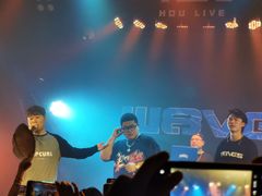 -HOU LIVE(下沙店)