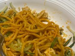 -必胜客(WOW中心城店)