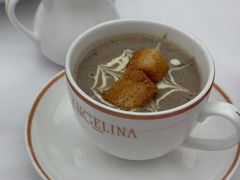 -Angelina安吉丽娜(恒隆广场店)