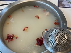-马家斑.鲜鱼火锅(松湖万科店)