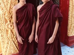 -ခြောက်ထပ်ကြီးရွှေသာလျောင်းဘုရားကြီး