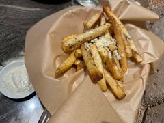 黑松露薯条-LES ELITES 英集荟(南京西路店)