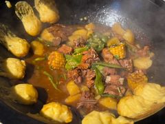 豆角土豆炖排骨-妈妈家铁锅炖(景诚园综合楼店)