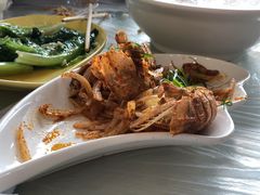 -覃记海鲜美食餐厅