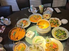 -大头虾越式风味餐厅(光明广场店)