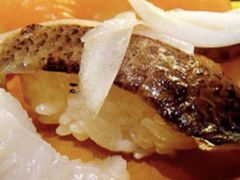 三文鱼带皮寿司-板长寿司(ION店)