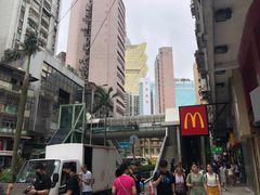 -麦当劳(水坑尾街店)