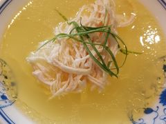 -肖四女乐山跷脚牛肉(世博源店)