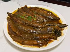 家焖大泥鳅-宝发园名菜馆