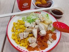 鸡胸菠萝藜麦健康碗-永和大王(广元西路店)