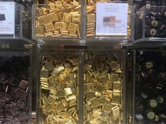 -VENCHI 闻绮(北京国贸商城店)