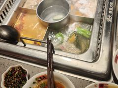 -渝夫虾滑火锅(解放路旗舰店)