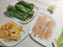 -三江源活鱼现烤(维多利摩尔城店)