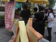 榴莲味-詹爷爷乌节路街头冰淇淋