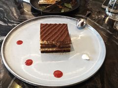 -LES ELITES 英集荟(南京西路店)