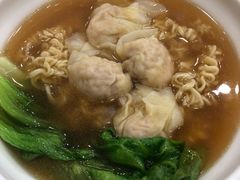 -明记港式烧腊茶餐厅(下沙店)