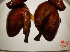 脆皮乳鸽-北京泰富酒店-柏景轩中餐厅
