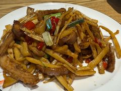 酸笋炒大肠-牛八宝桂林米粉(八里庄店)