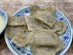 老北京炸灌肠-门框胡同百年卤煮(新街口店)