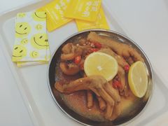 柠檬鸡爪-一粒糖 · 潮汕小吃-海石花特色甜品