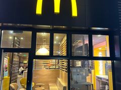 -麦当劳(杭州西湖银泰百货店)