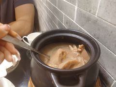 莲藕鸡脚汤（明火例汤）-文记壹心鸡(宝华路店)
