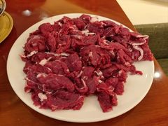 -元一希尔顿酒店·鲜切牛肉火锅禅自助餐厅