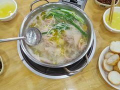 鱿鱼炖鸡火锅-王记贵阳第一家鱿鱼炖土鸡(东新分店)