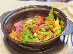 啫冲菜香芹牛肉-你鲟欢·香茅柠檬鱼(金沙店)