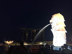 -鱼尾狮公园