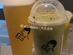 -喜茶(深圳万象城黑金店)
