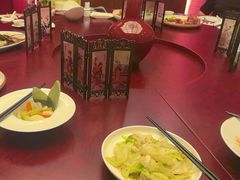 -粤尚腾香居中餐厅(首都机场希尔顿店)