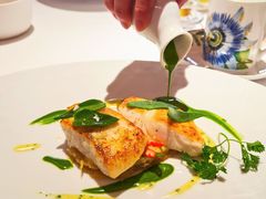 炙烤大连海鲈鱼-Le Comptoir de Pierre Gagnaire