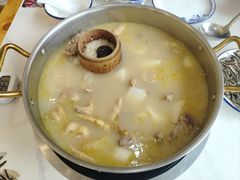 -朴小妹人参鸡汤火锅(长白山万达店)