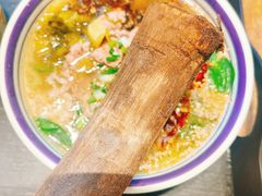 -云阿蛮云南生烫牛肉米线(奉贤路店)