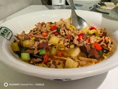 -费大厨辣椒炒肉(高铁吾悦广场店)