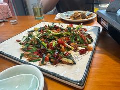 -梁姐啤酒鱼(兴坪古镇店)